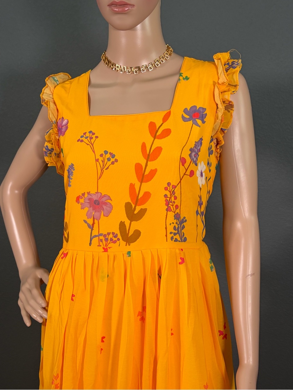 Brand New Yellow Floral Ruffle-Sleeve Maxi Dress(M up to L)